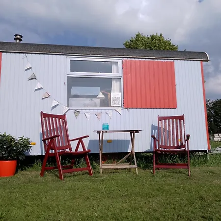 Dom wakacyjny Nieuw Ingerichte Pipowagen Bij Zutphen En Ijssel! Vierakker